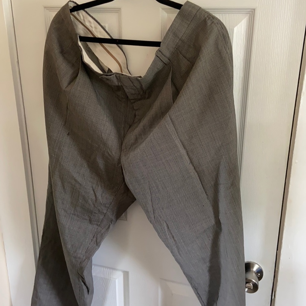 Men’s dress pants 100% wool 42 x 32 oversized vintage pants